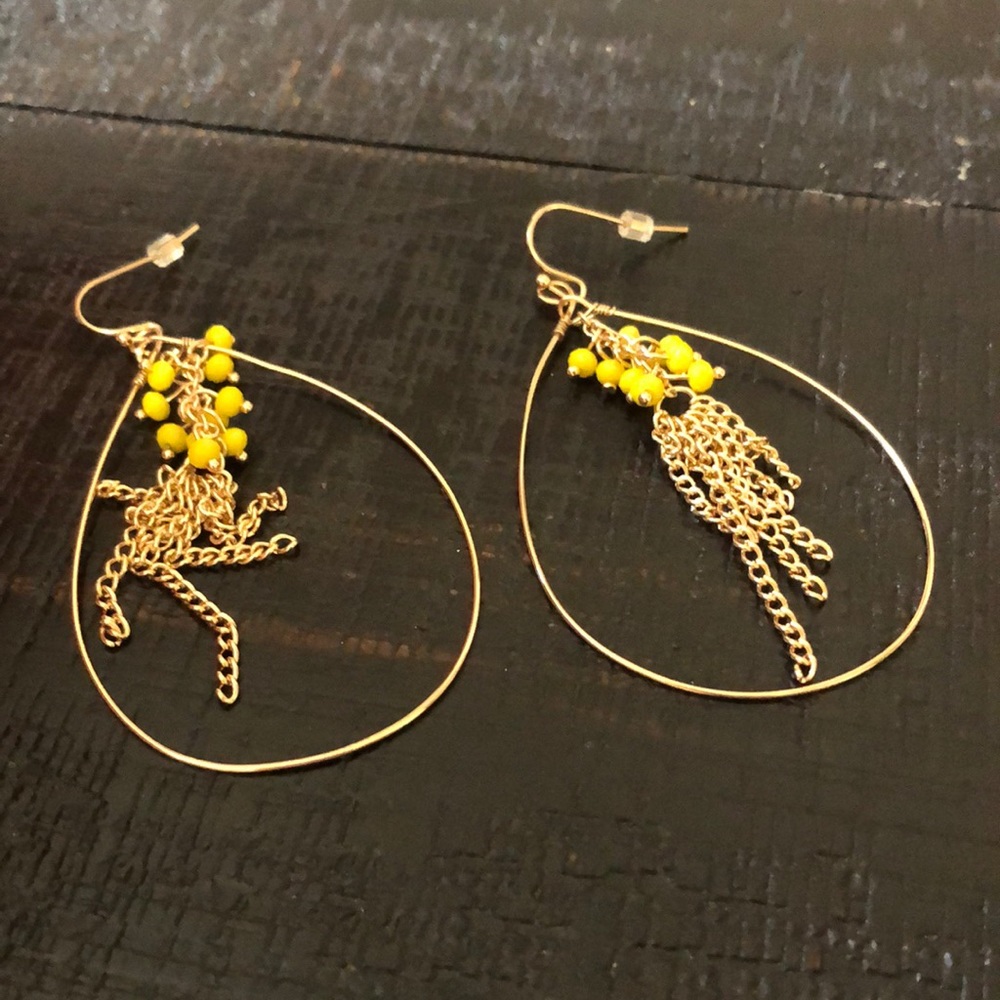 Genaro NWT Gold Tone & Yellow Teardrop Earrings!